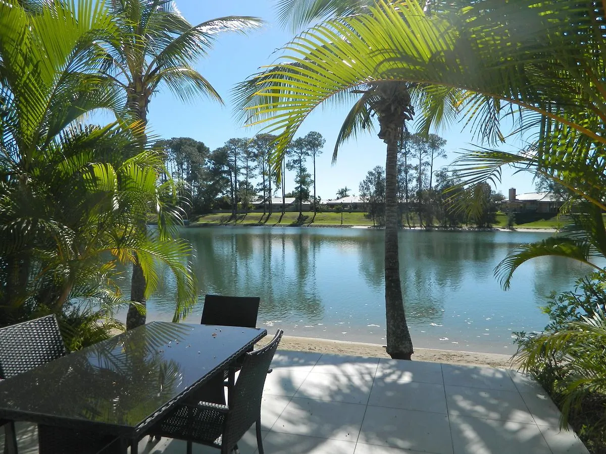 Isle Of Palms Resort Gold Coast 4*,  Australia