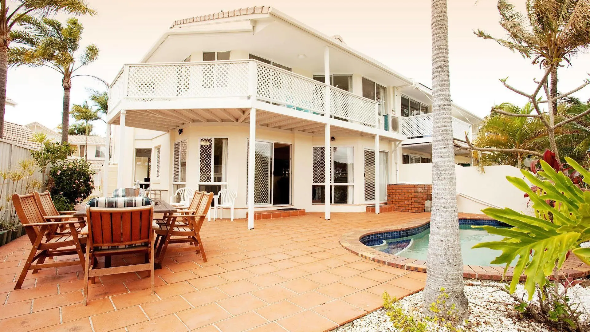 Isle Of Palms Resort Gold Coast 4*,  Australia
